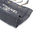 Pre-Owned Chanel Deauville Tote