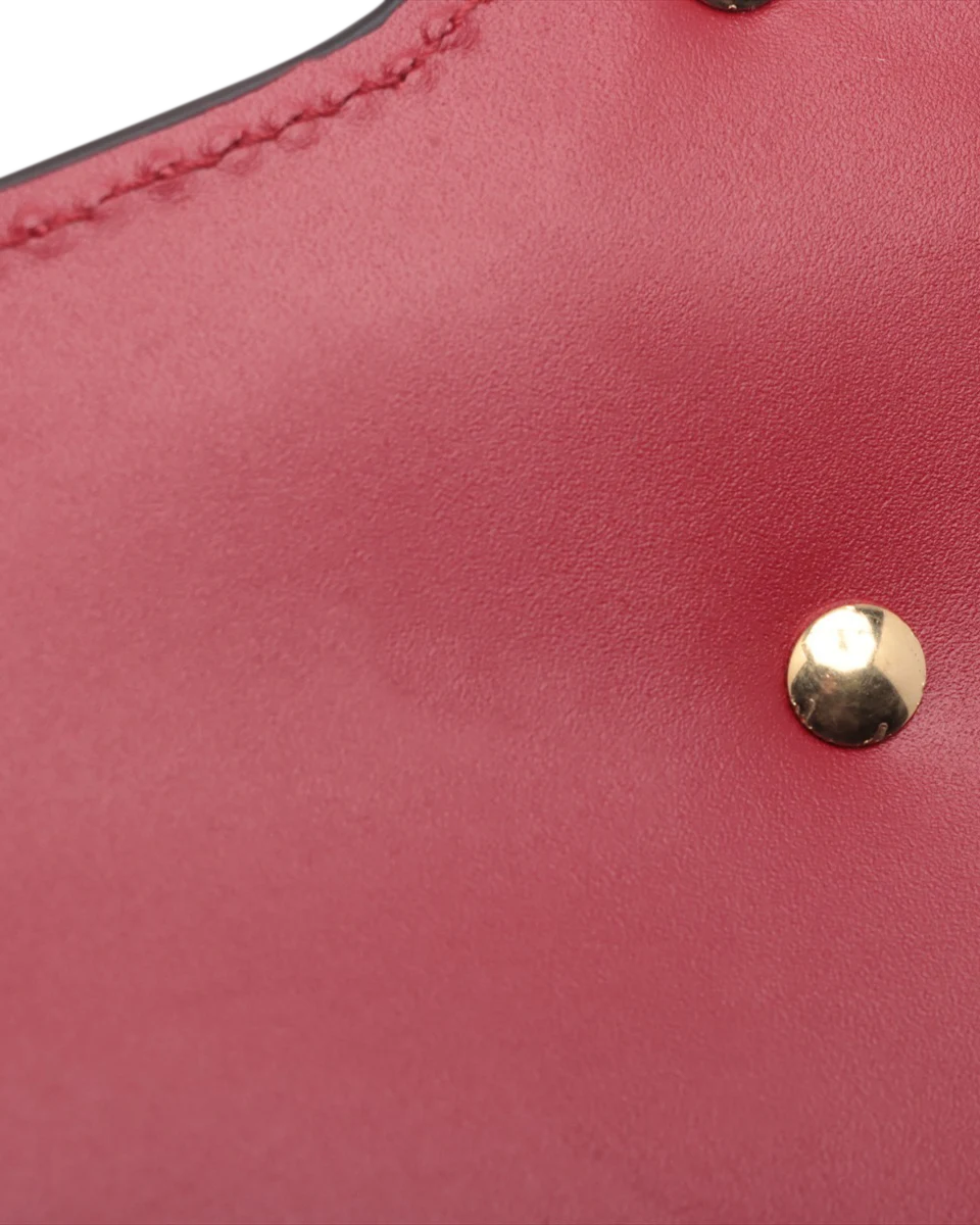 Pre-Owned Gucci Small Sylvie Shoulder Bag