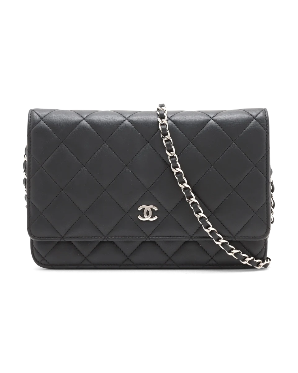 Pre-Owned Chanel Wallet-on-Chain