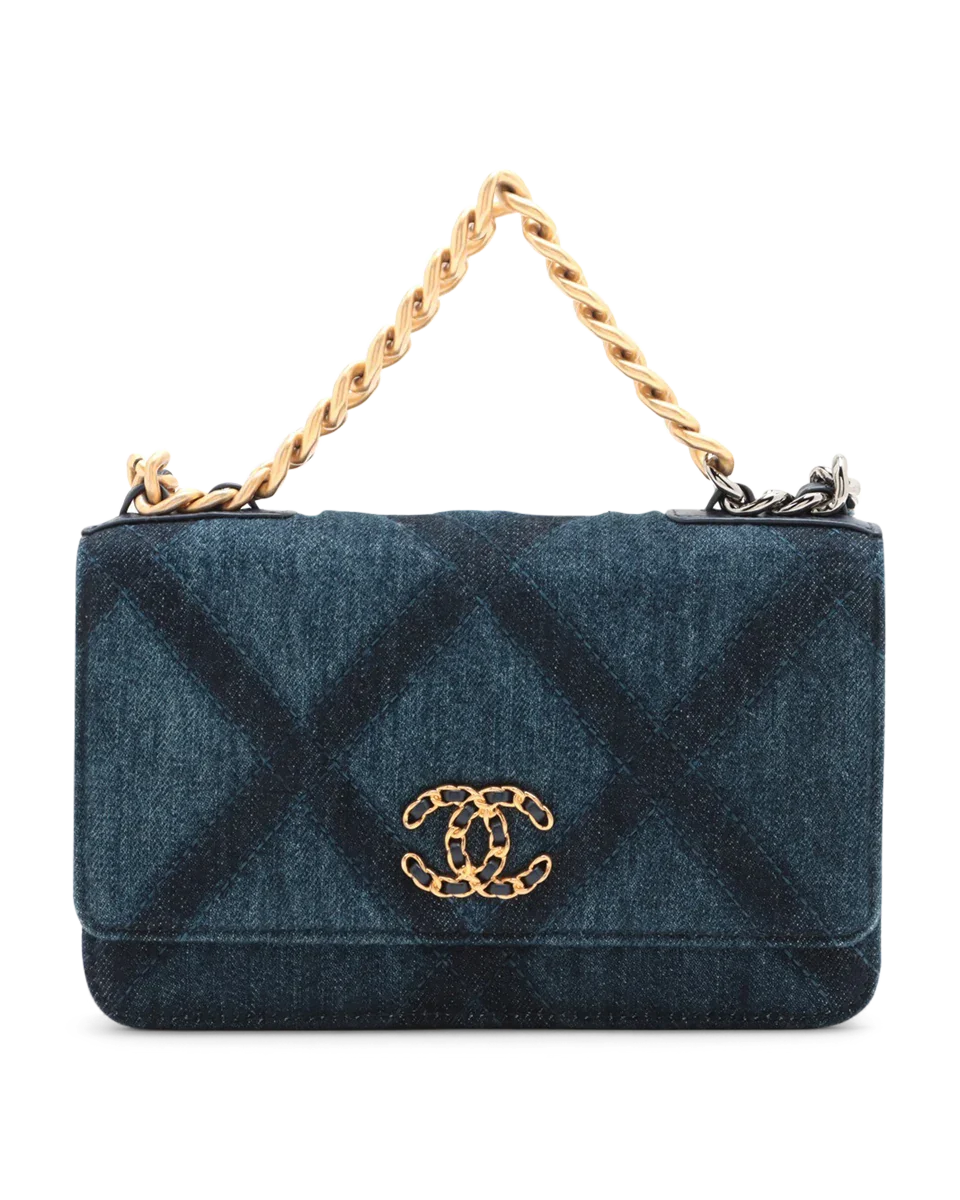 Pre-Owned Chanel 19 Wallet-on-Chain