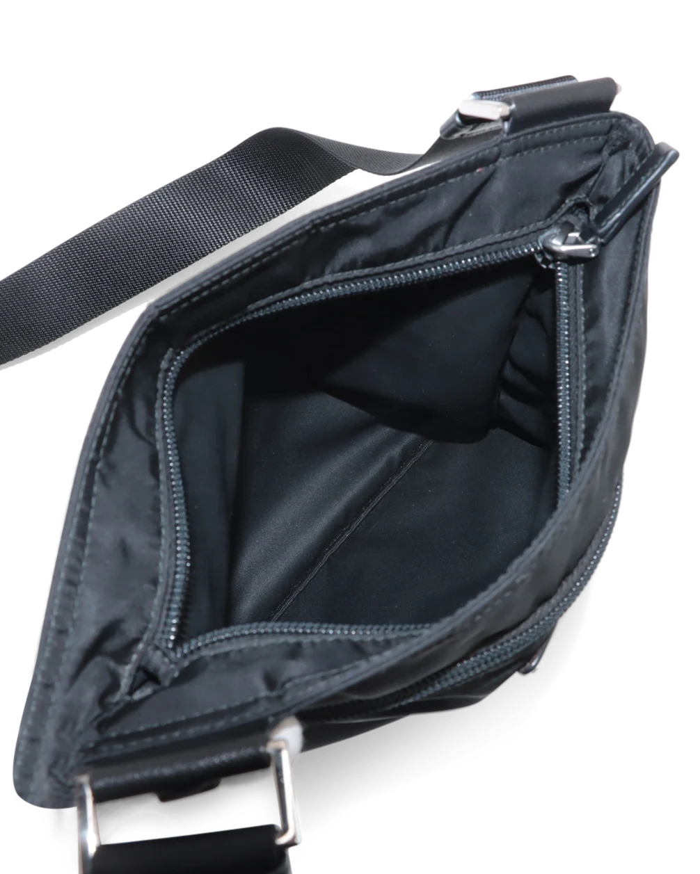 Pre-Owned Prada Tessuto Messenger