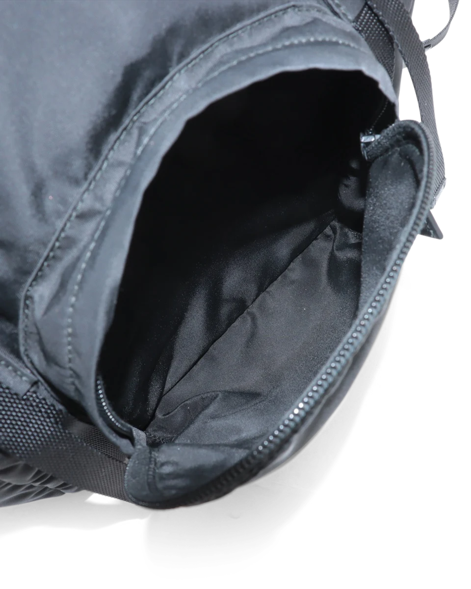 Pre-Owned Prada Tessuto Backpack