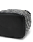 Pre-Owned Chanel Quilted Vanity Case