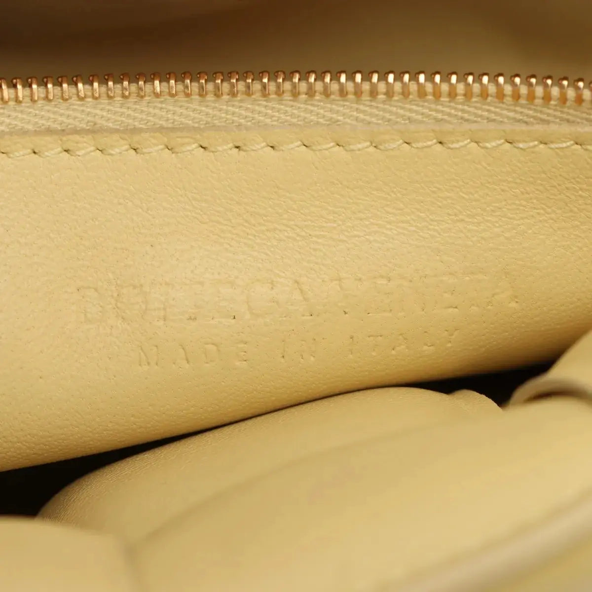 Pre-Loved Chain Cassette Shoulder Bag Intrecciato Leather with Gold Hardware, Pale Yellow