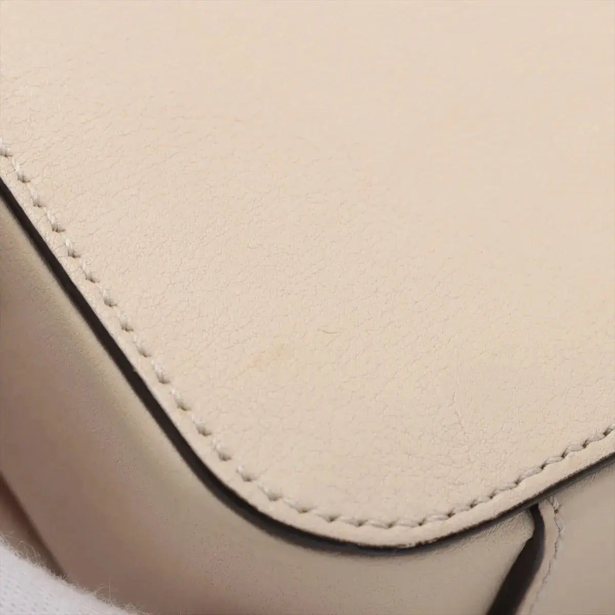 Pre-Loved Interlocking G Crossbody Bag Leather Mini with Gold Hardware, Cream