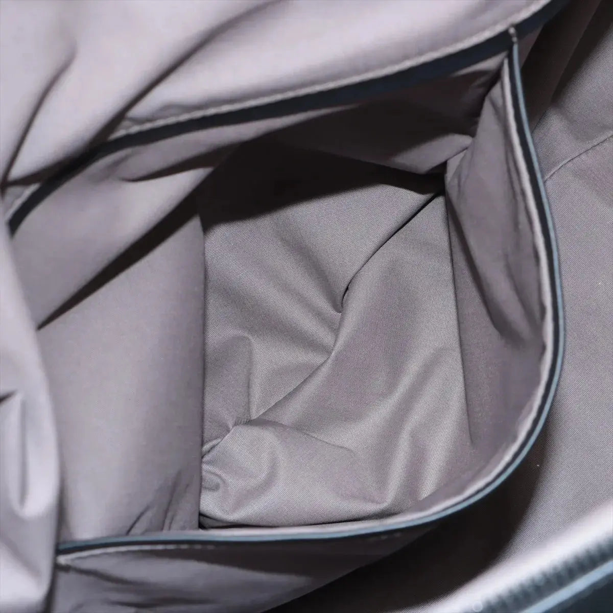 Pre-Loved Intrecciato Boston Duffle Duffle Bag Intrecciato Leather Large with Aged Silver Hardware, Black
