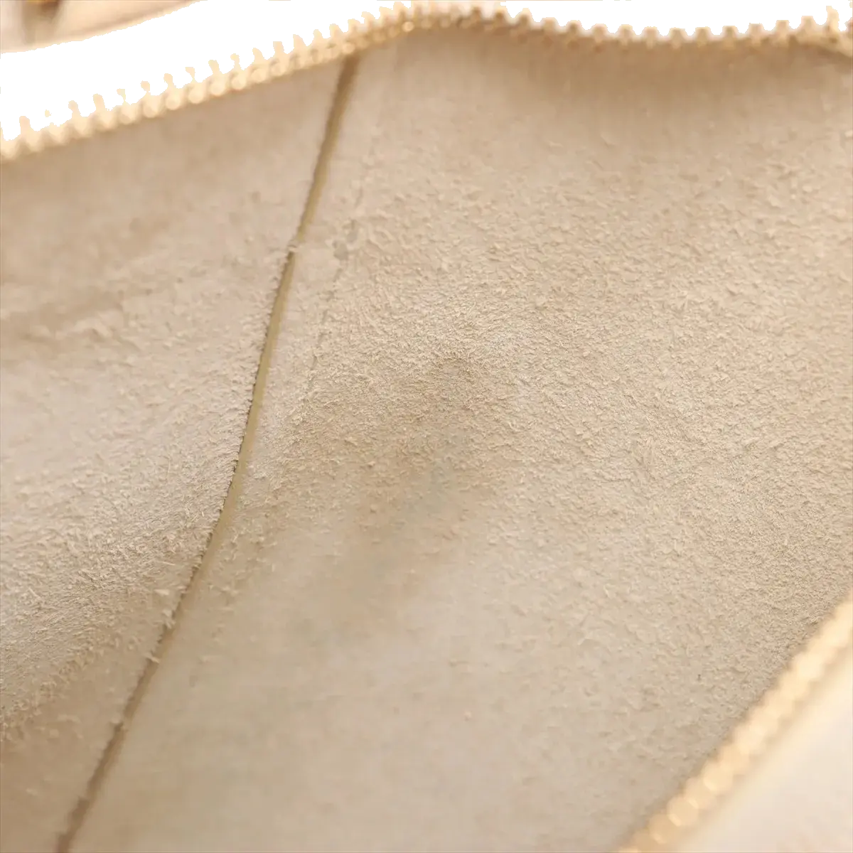 Pre-Loved Belt Bag Handbag Leather Micro with Gold Hardware, Cream