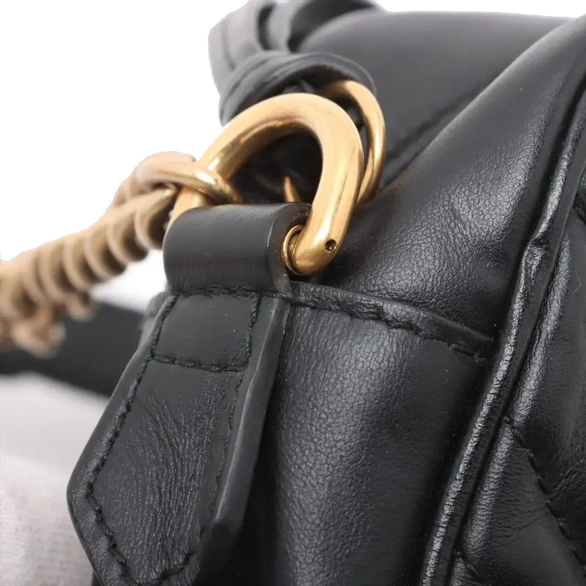 Pre-Loved GG Marmont Matelassé Camera Bag Crossbody Bag Quilted Leather Mini with Aged Gold Hardware, Black
