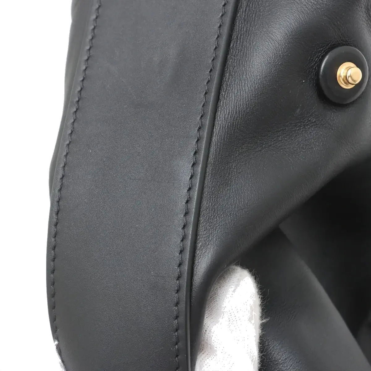 Pre-Loved Nappa Leather Hobo Shoulder Bag Leather with Gold Hardware, Black
