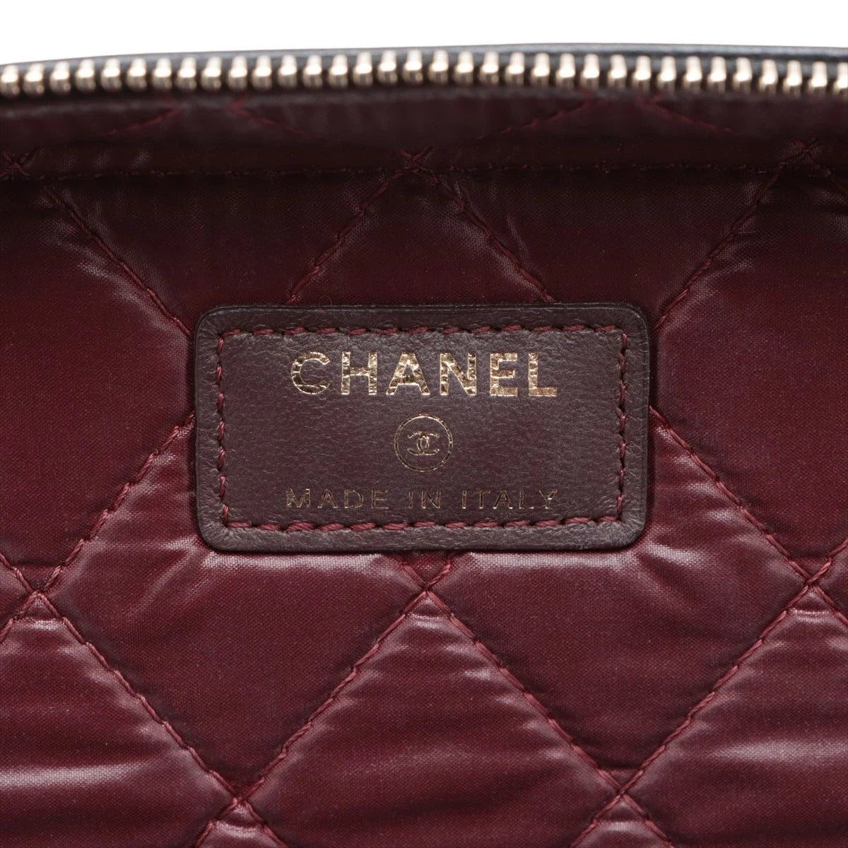 Pre-Loved Vanity Case Handbag Quilted Leather with Gold Hardware, Black