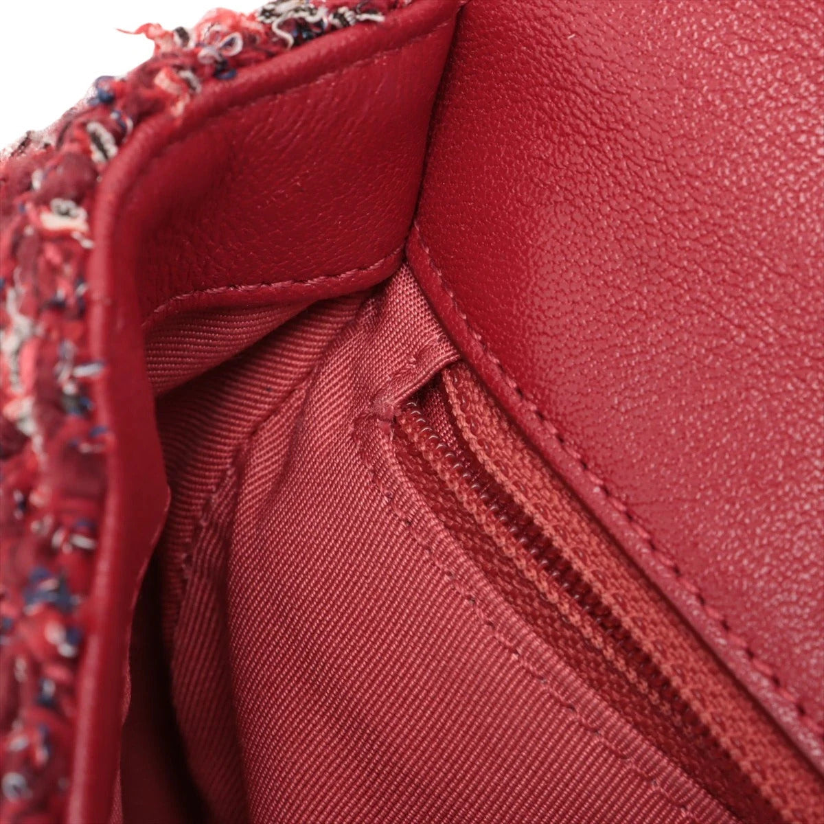 Pre-Loved Flap Bag Shoulder Bag Quilted Leather Mini with Gold Hardware, Red