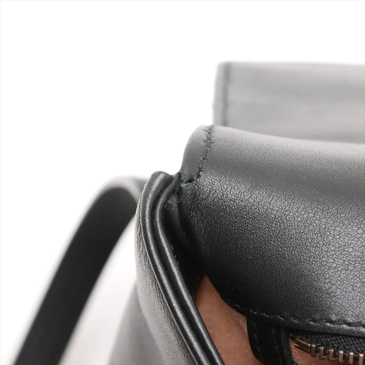 Pre-Loved Queen Margaret Bamboo Bee Backpack Quilted Leather with Aged Gold Hardware, Black