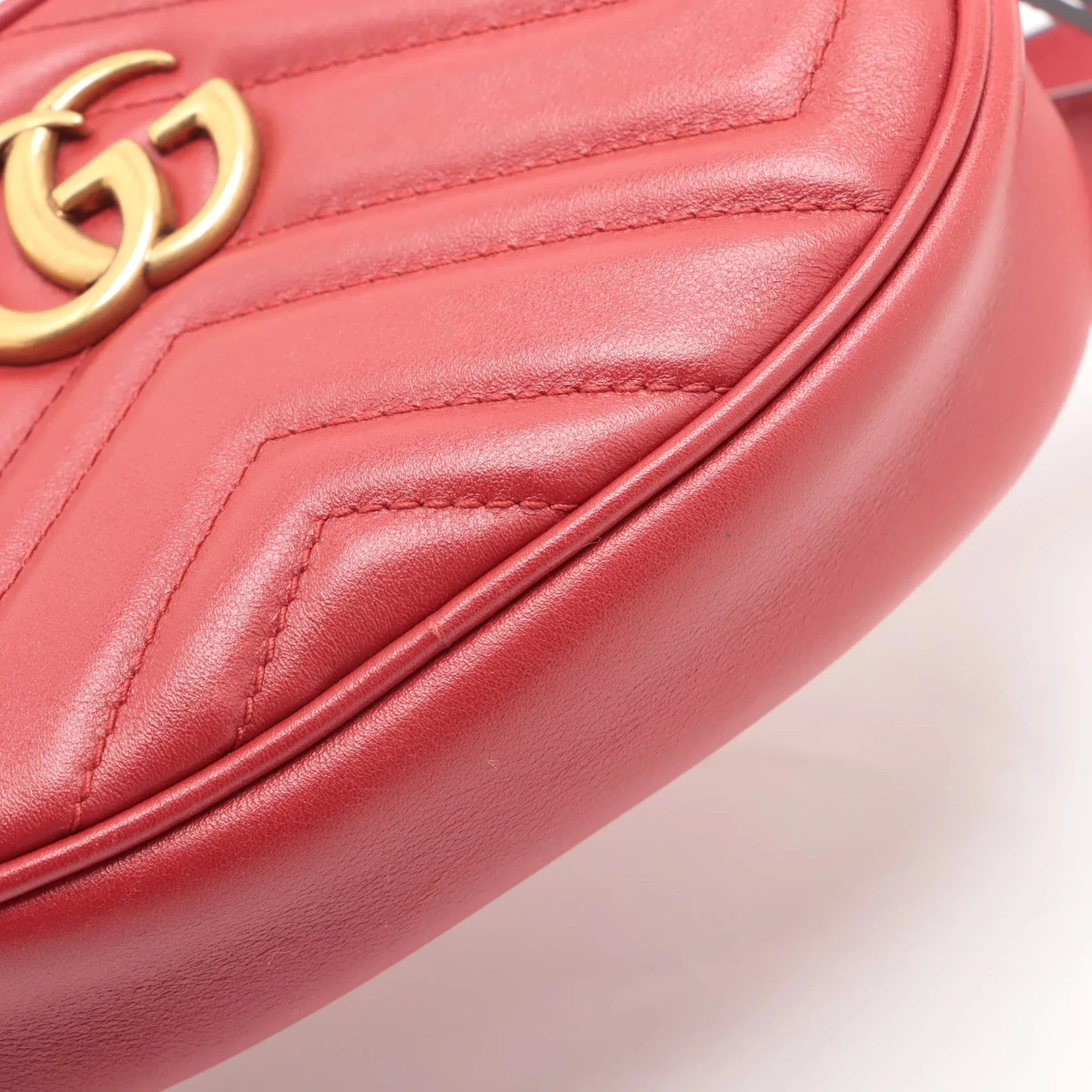 Pre-Loved GG Marmont Matelassé Belt Bag Quilted Leather with Aged Gold Hardware, Red