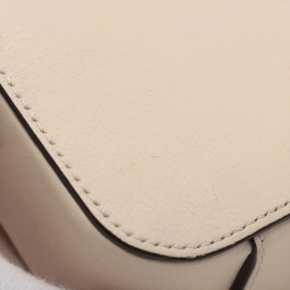Pre-Loved Interlocking G Crossbody Bag Leather Mini with Gold Hardware, Cream