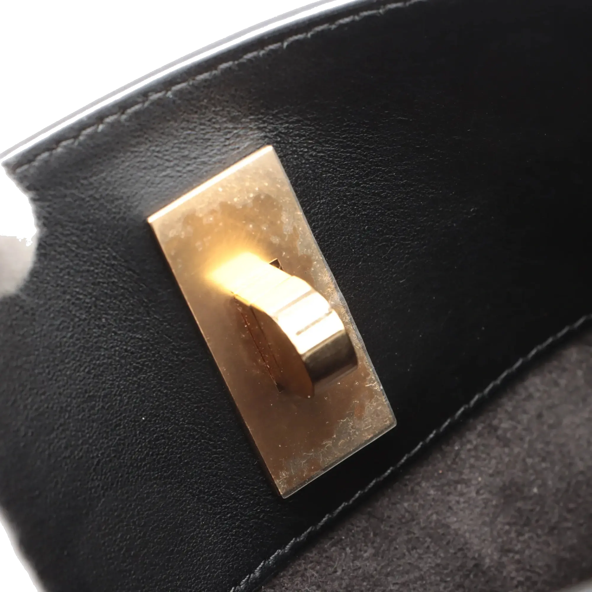 Pre-Loved Bucket 16 Bucket Bag Leather with Gold Hardware, Black