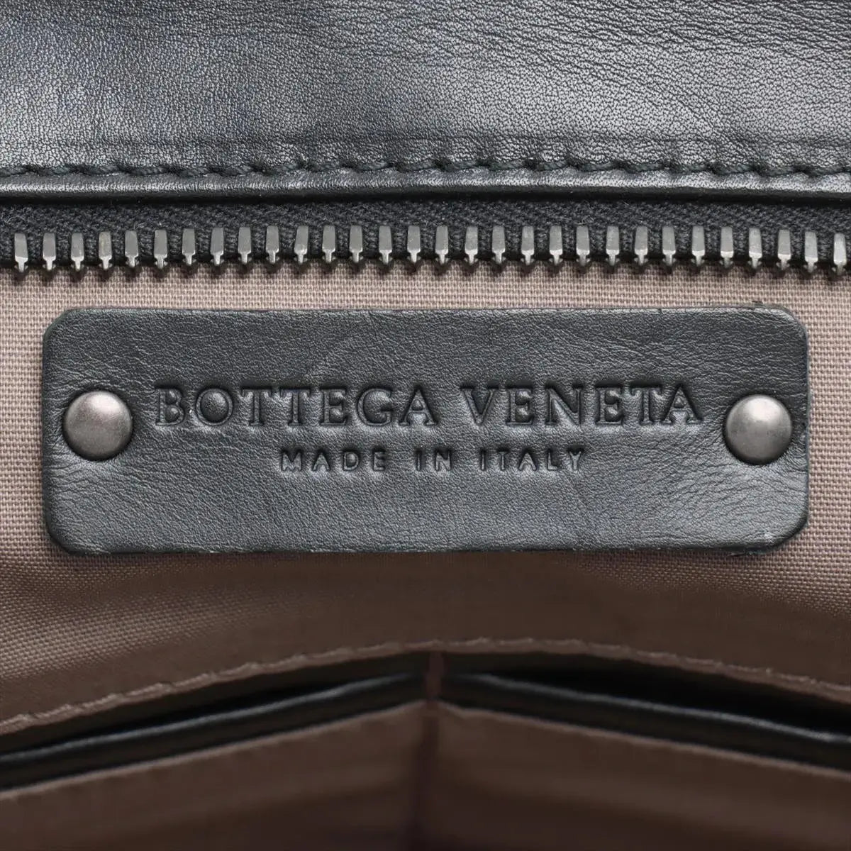 Pre-Loved Intrecciato Business Bag Briefcase Intrecciato Leather with Gunmetal Hardware, Black