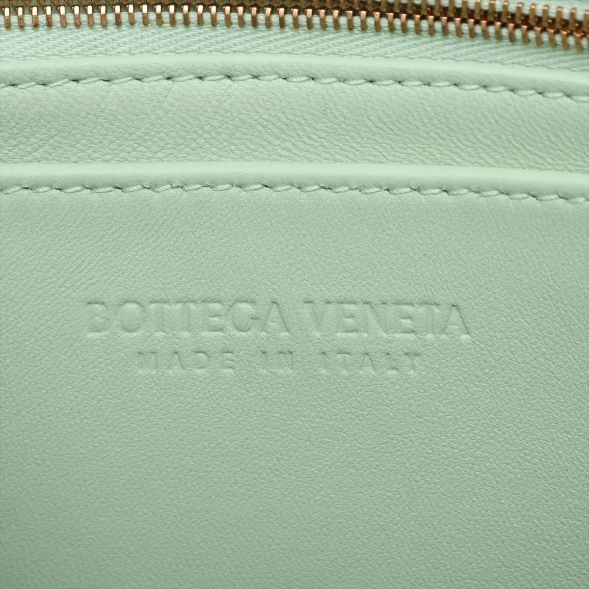Pre-Loved Andiamo Tote Intrecciato Leather Small with Gold Hardware, Mint Green