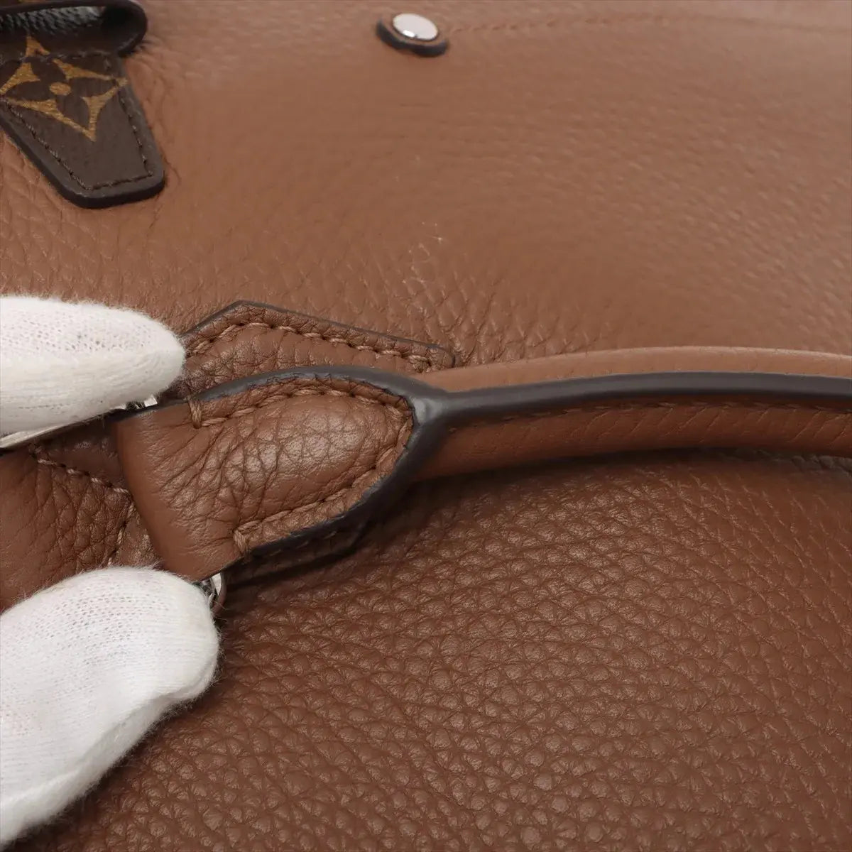 Pre-Loved Tote Tote Leather with Silver Hardware, Brown