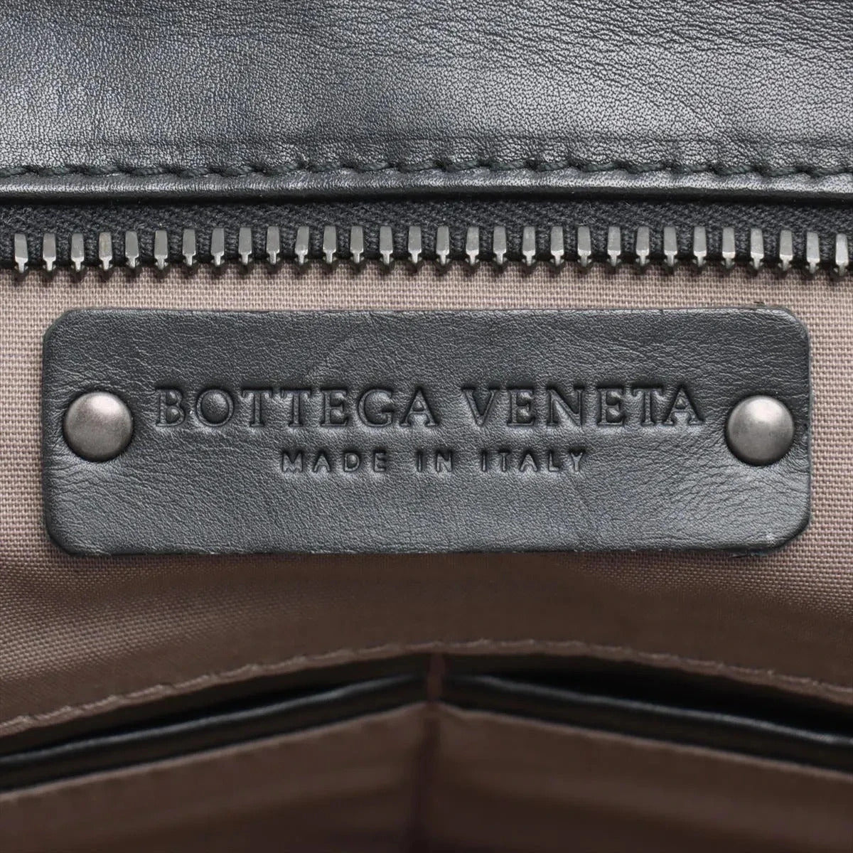 Pre-Loved Intrecciato Business Bag Briefcase Intrecciato Leather with Gunmetal Hardware, Black