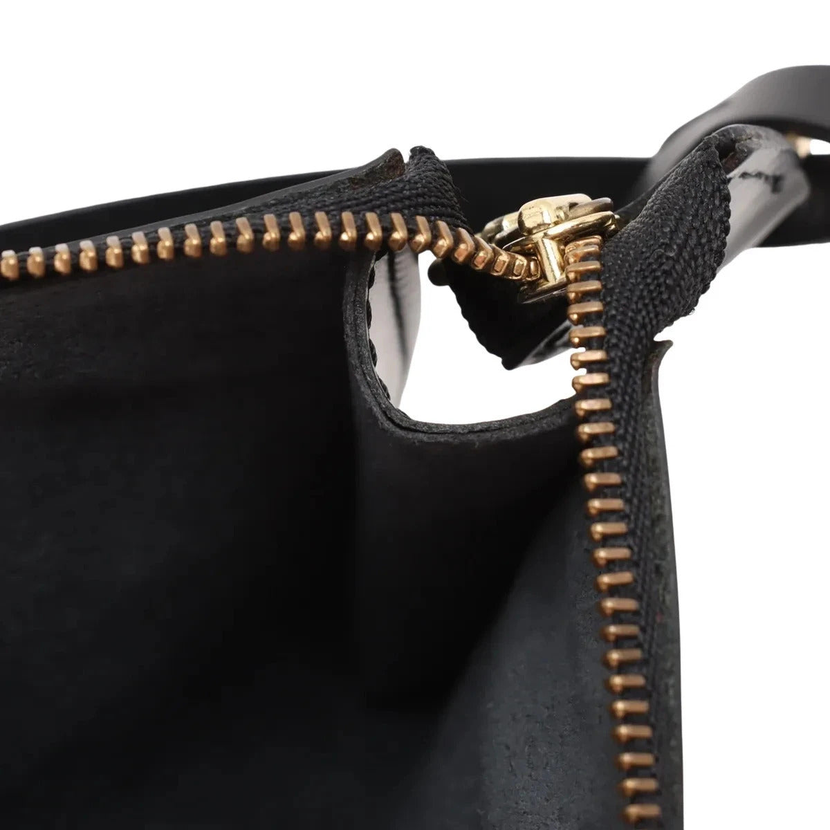 Pre-Loved Pochette Accessoires Pochette Leather with Gold Hardware, Black