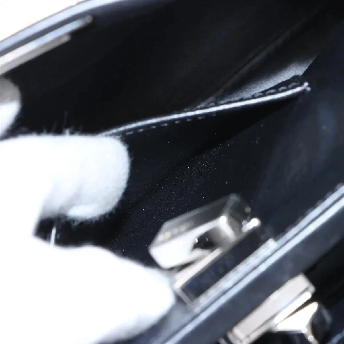 Pre-Loved Peekaboo Handbag Leather Mini with Silver Hardware, Black