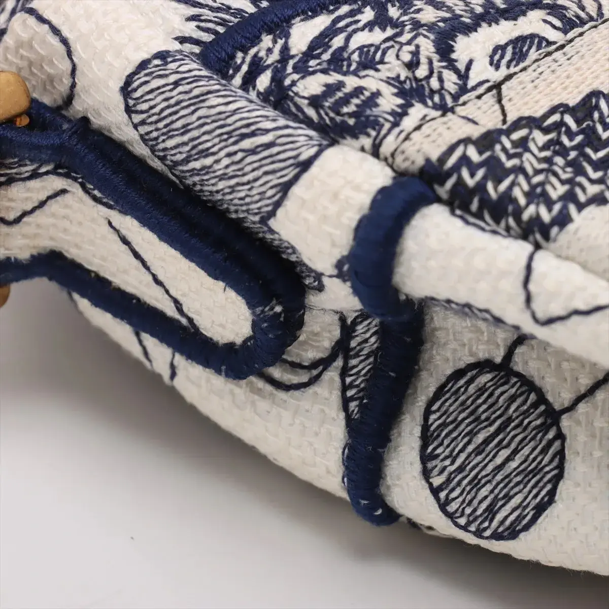 Pre-Loved Saddle Shoulder Bag Toile de Jouy Canvas Medium with Aged Gold Hardware, Beige and Blue