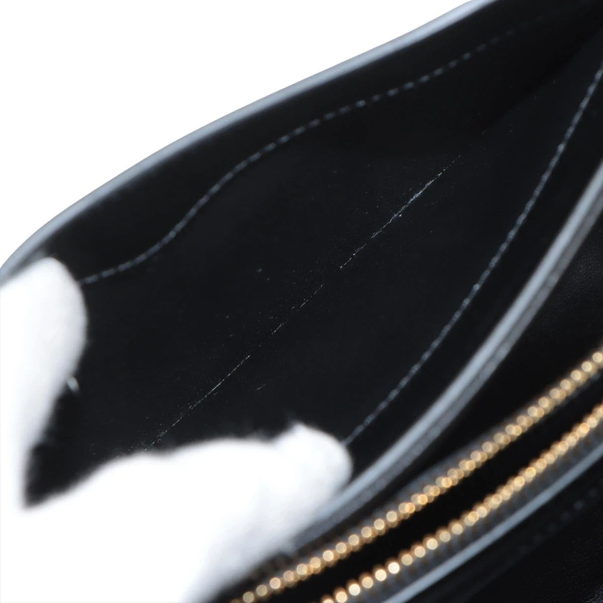 Pre-Loved 16 (Seize) Handbag Leather Small with Gold Hardware, Black