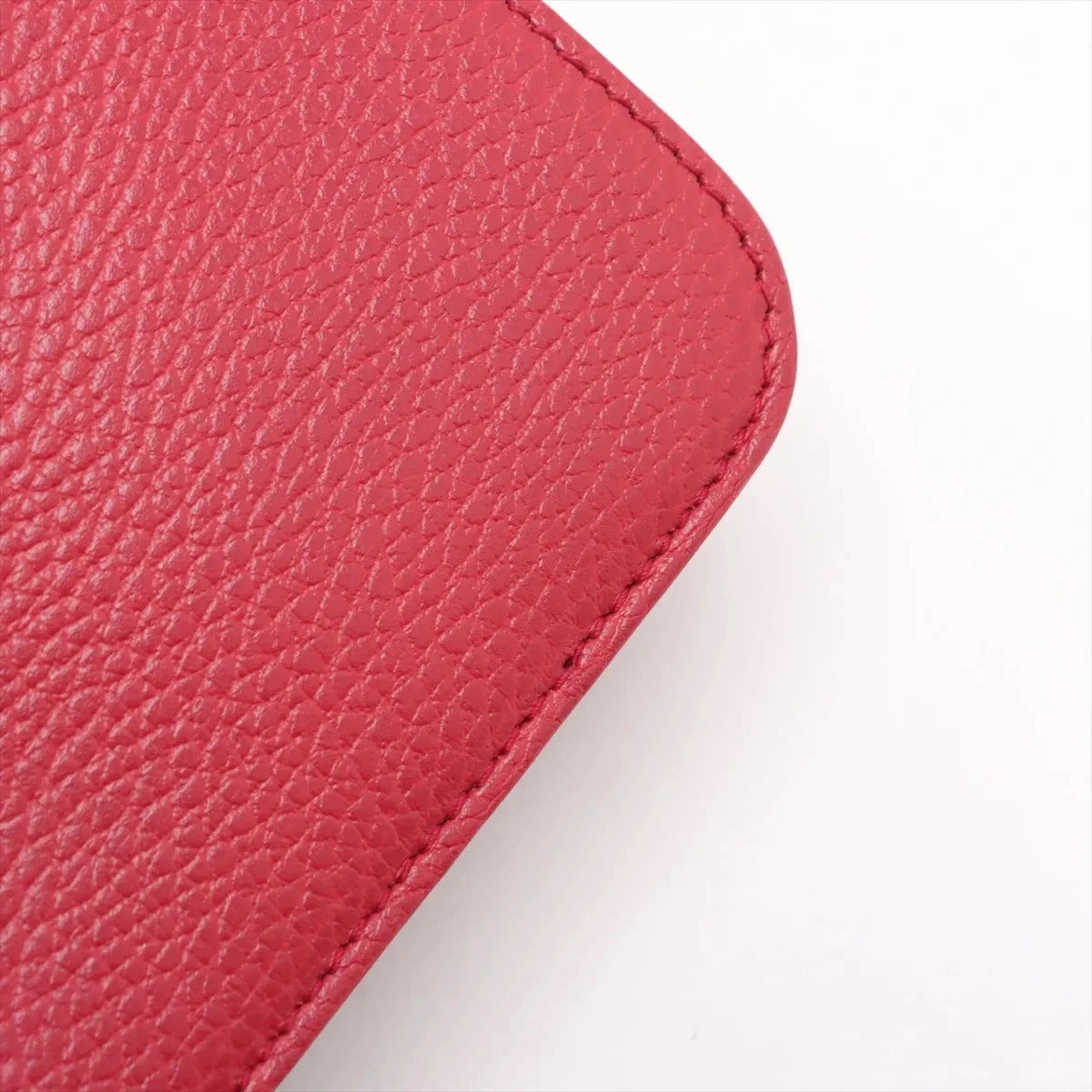 Pre-Loved Interlocking G Crossbody Bag Plain Leather with Gold Hardware Small, Red
