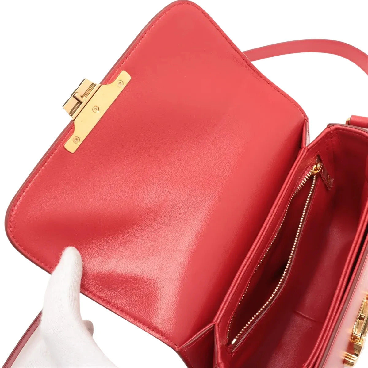 Pre-Loved Triomphe Shoulder Bag Leather Teen with Gold Hardware, Red