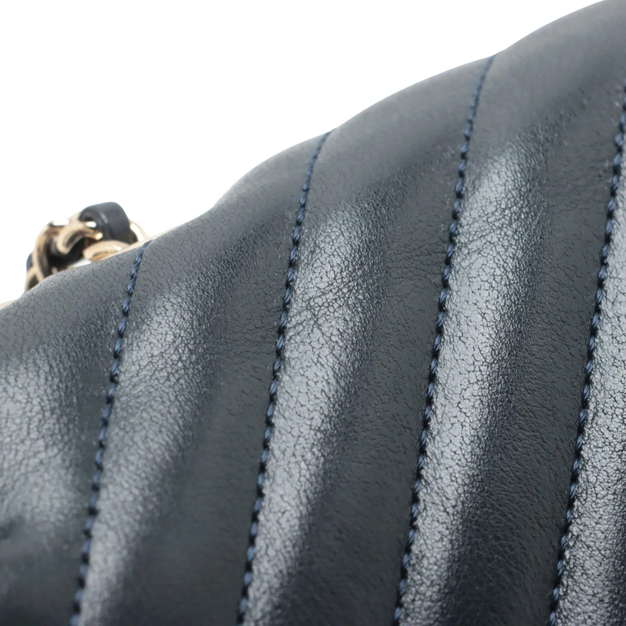 Pre-Loved Chevron Flap Bag Shoulder Bag Chevron Leather Small with Gold Hardware, Navy Blue