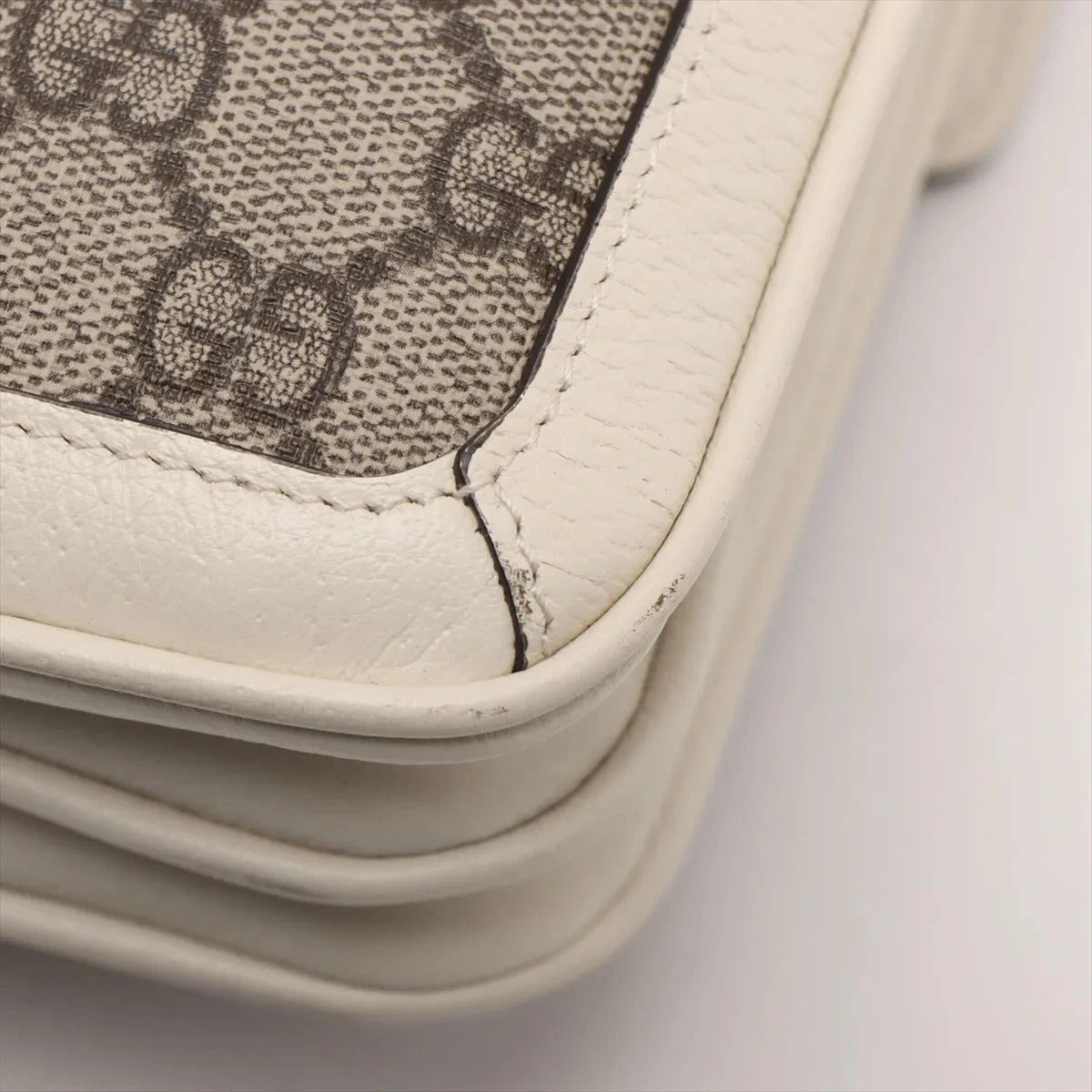 Pre-Loved Queen Margaret Shoulder Bag Monogram Canvas Coated with Aged Gold Hardware Medium, Beige Ebony with Ivory Trim