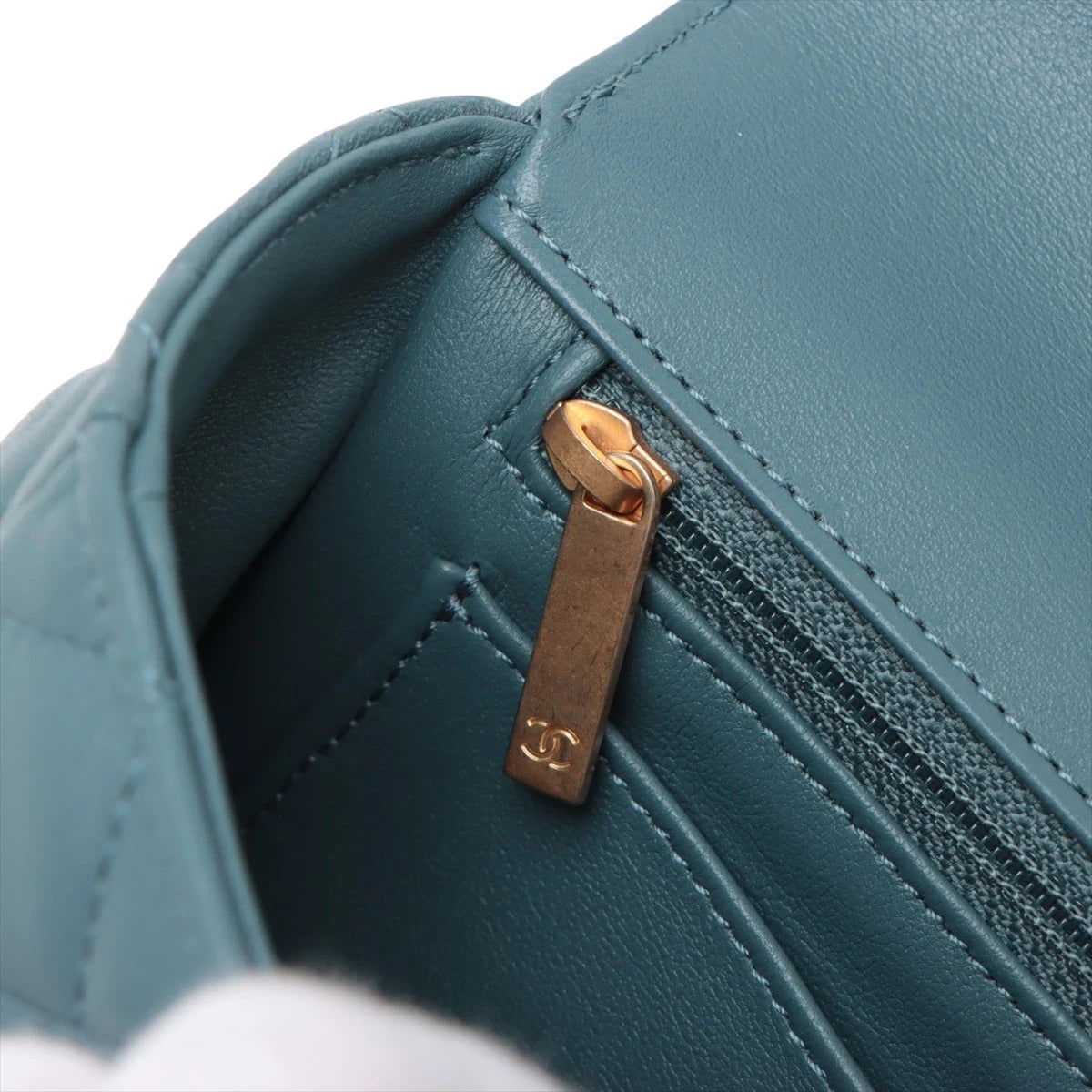 Pre-Loved Mini Flap Bag with Top Handle Handbag Quilted Leather Mini with Gold Hardware, Teal Blue