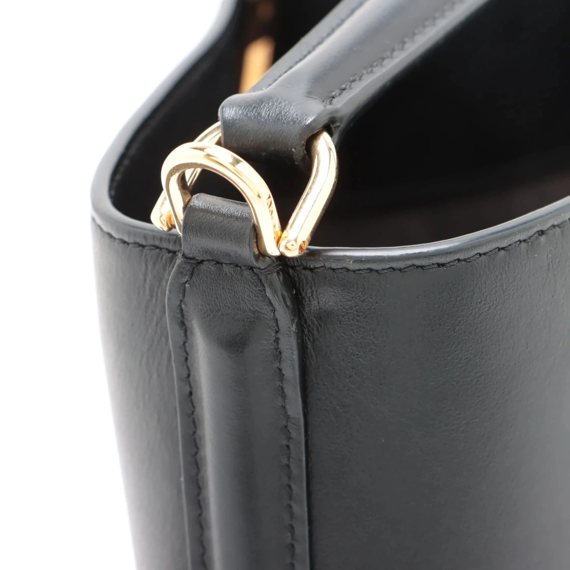 Pre-Loved Bucket 16 Bucket Bag Leather with Gold Hardware, Black