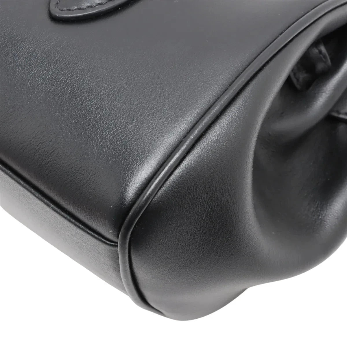 Pre-Loved Nappa Leather Shoulder Bag Leather with Gold Hardware, Black