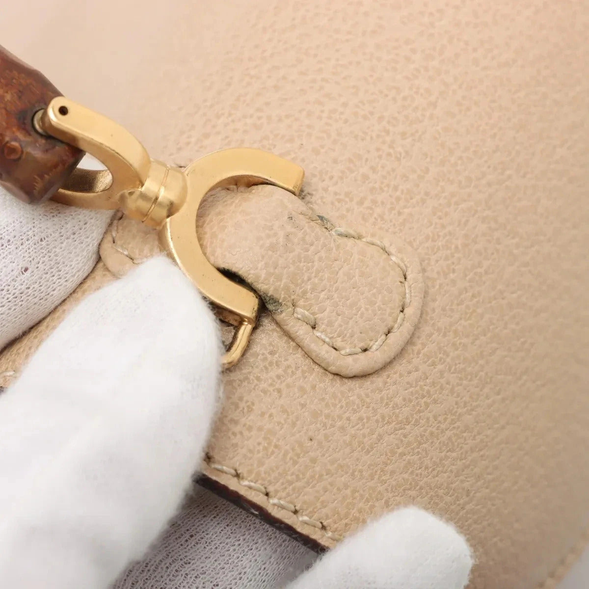 Pre-Loved Bamboo Handbag Leather with Gold Hardware, Beige