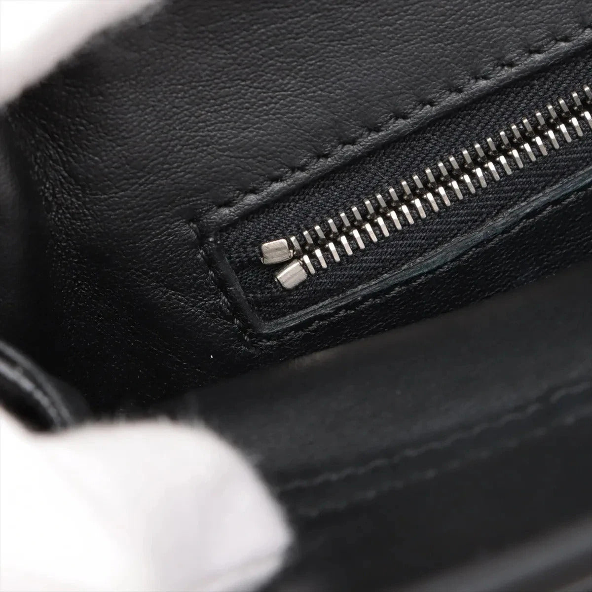 Pre-Loved Peekaboo Handbag Leather Mini with Silver Hardware, Black