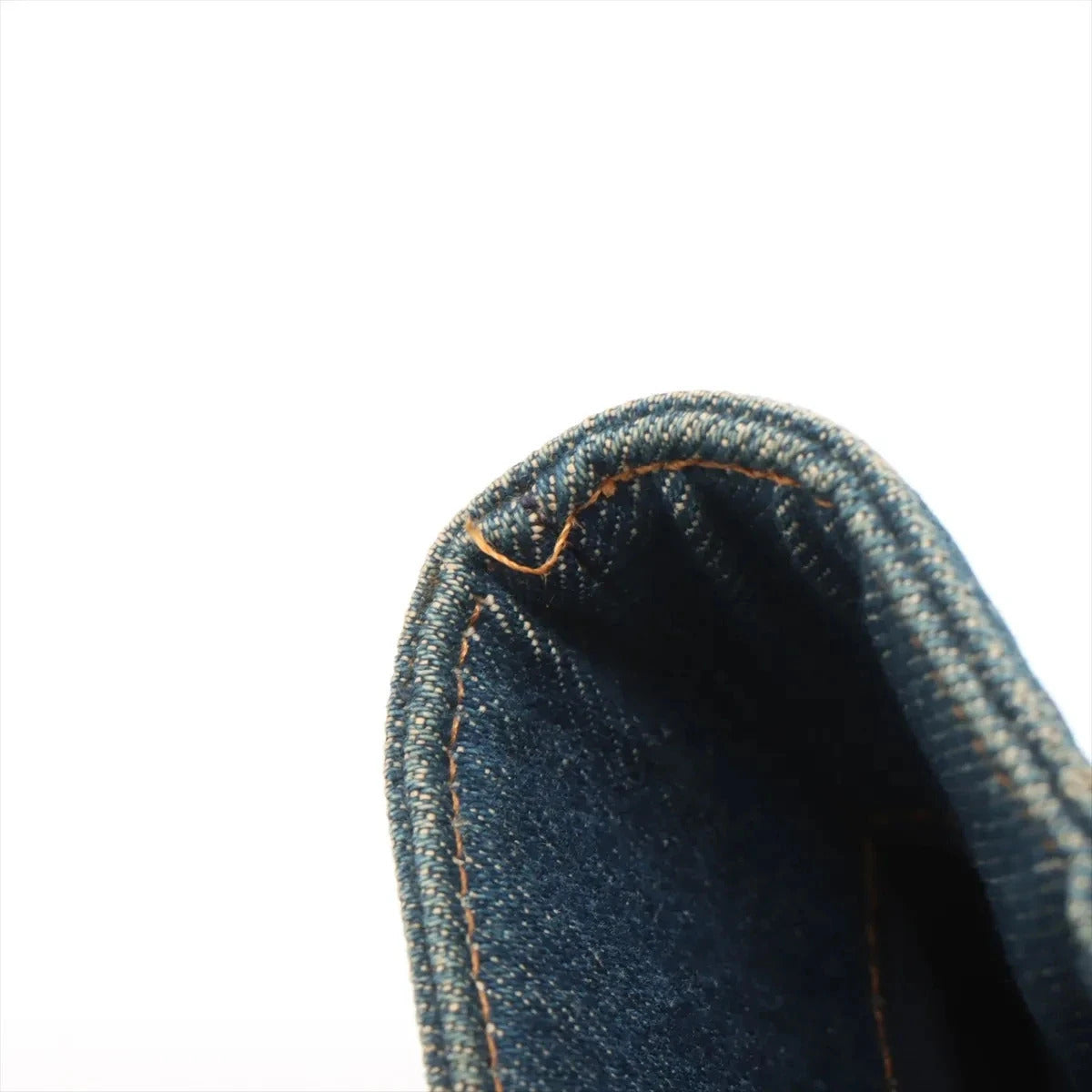 Pre-Loved CC Denim Tote Denim with Tortoise Shell Hardware, Blue