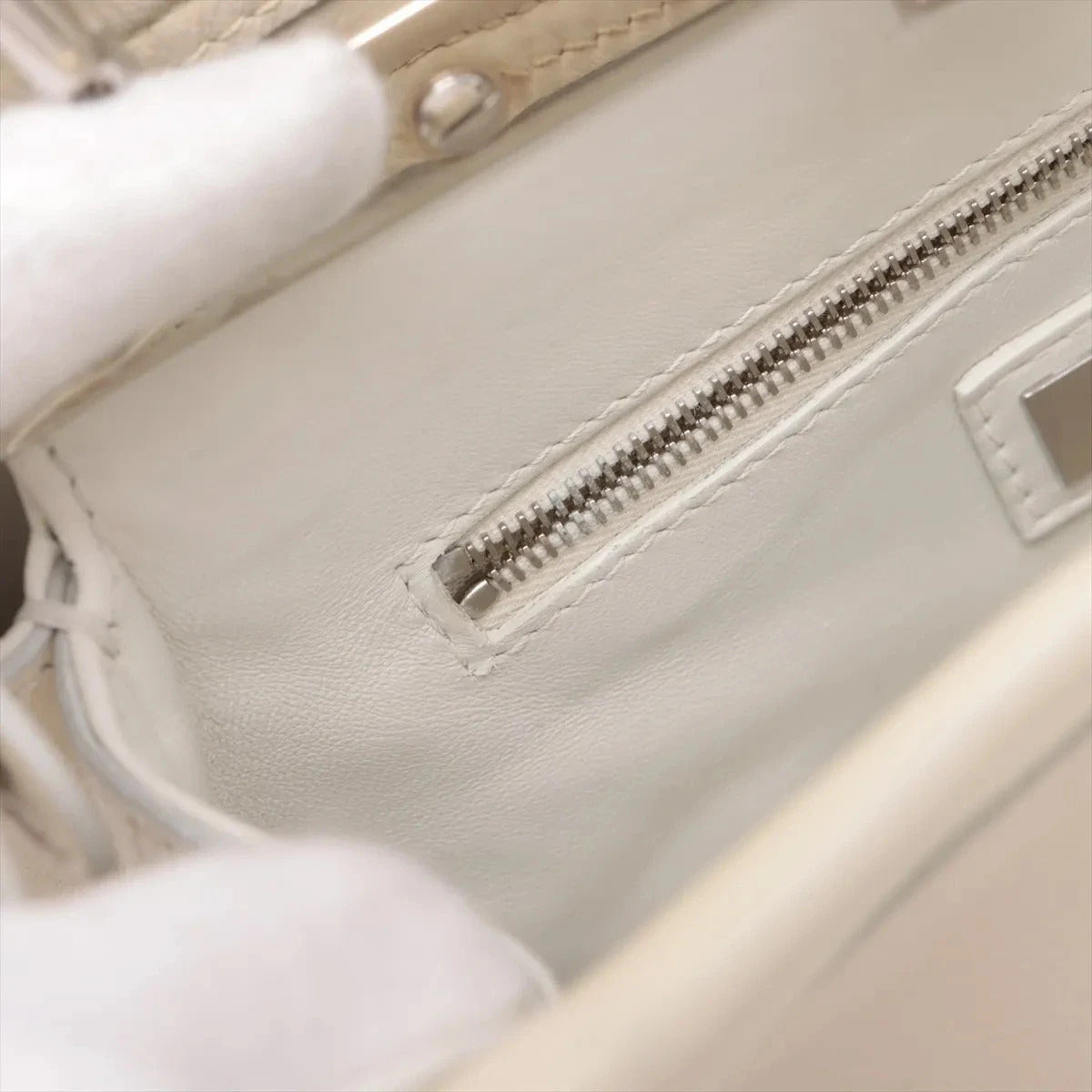 Pre-Loved Peekaboo Handbag Leather Mini with Silver Hardware, Ivory