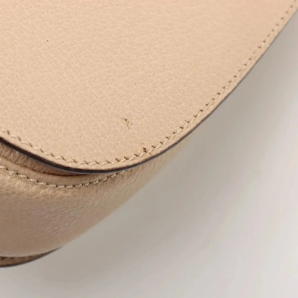 Pre-Loved Bamboo Handbag Leather with Gold Hardware, Beige