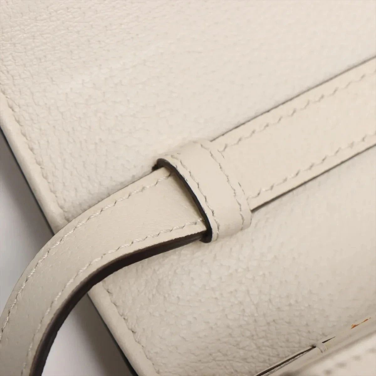 Pre-Loved Queen Margaret Shoulder Bag Monogram Canvas Coated with Aged Gold Hardware Medium, Beige Ebony with Ivory Trim