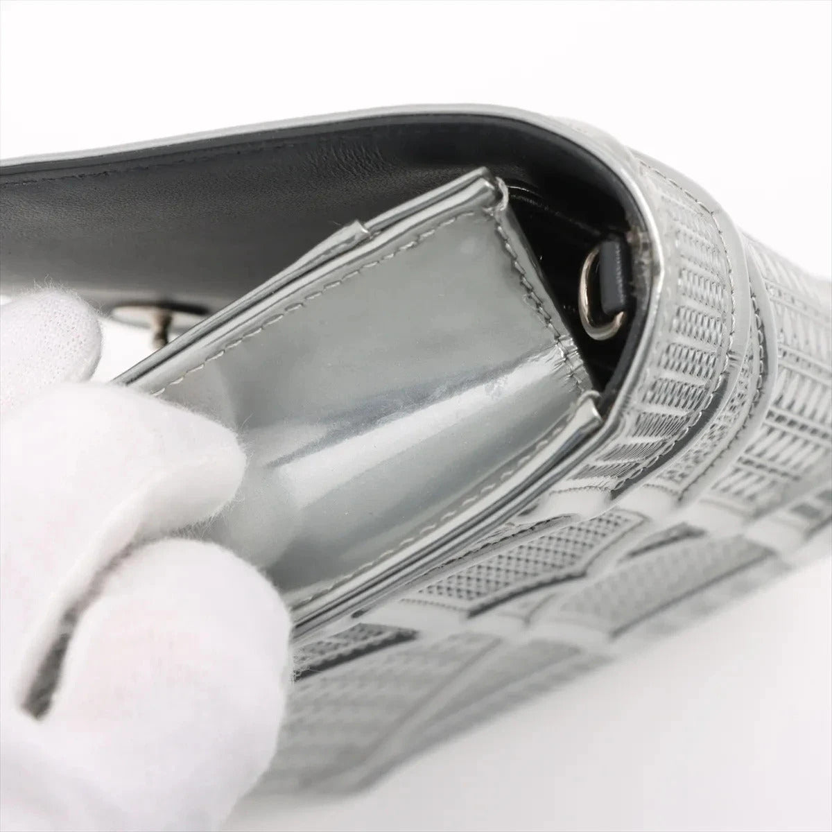 Pre-Loved Diorama Wallet on Chain Crossbody Bag Cannage Micro-Cannage Leather Small with Silver Hardware, Silver