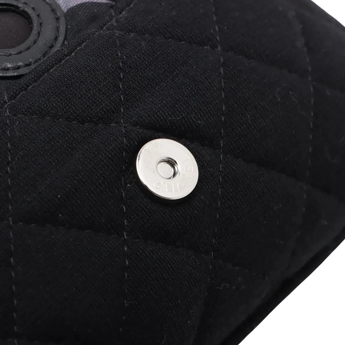 Pre-Loved Quilted Flap Bag with Foldable Tote Crossbody Bag Quilted Canvas Mini with Silver Hardware, Black