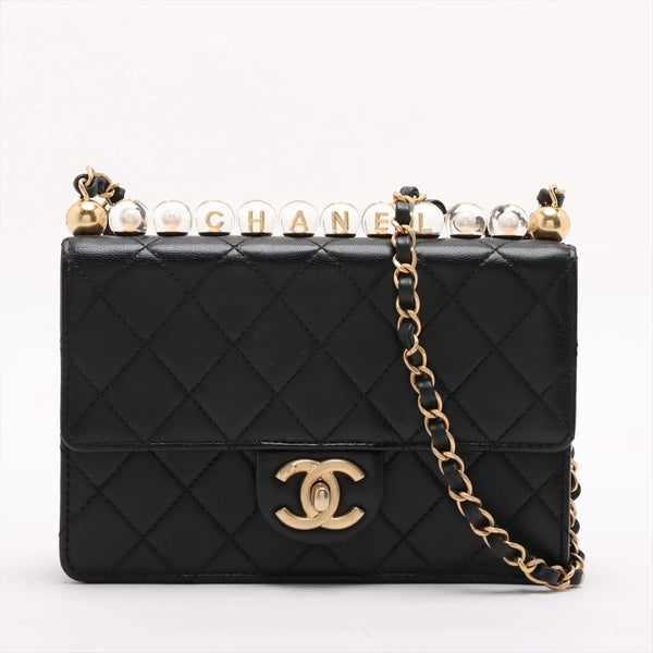 Pre-Owned Chanel 2020 Small Chic Pearls Flap Bag by Karl Lagerfeld