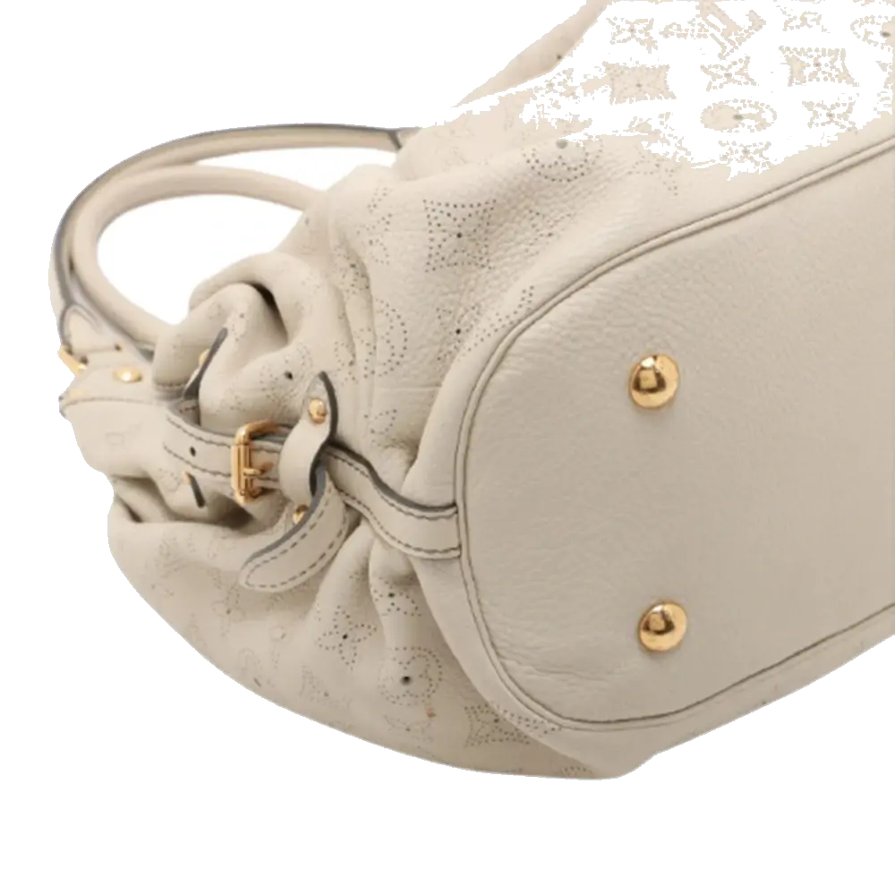 Pre-Loved Mahina XL Shoulder Bag Monogram Leather XL with Gold Hardware, Off-White