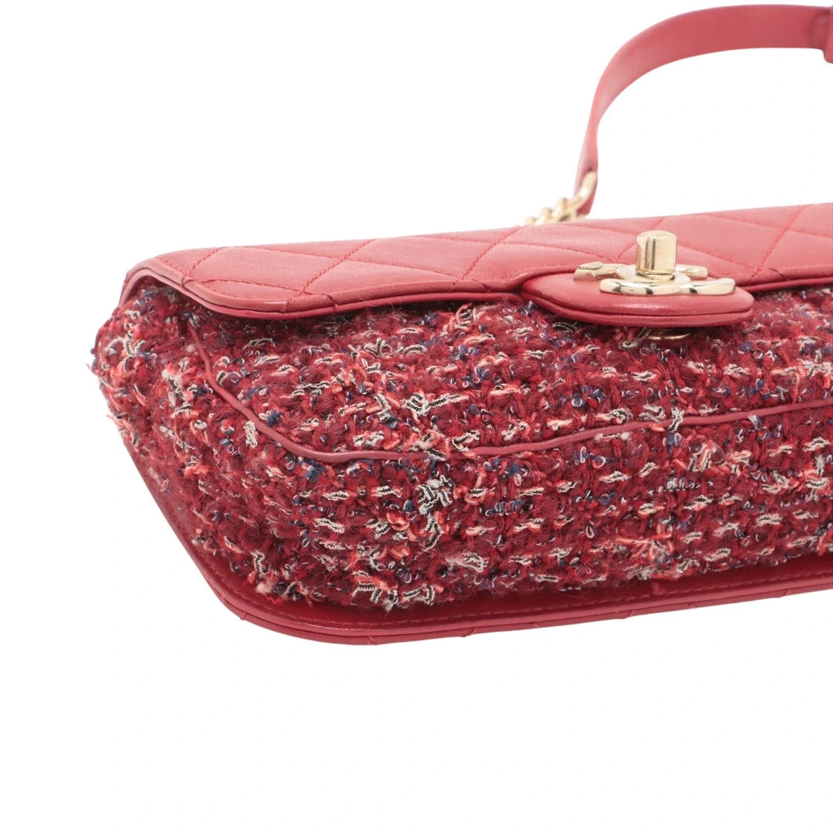 Pre-Loved Flap Bag Shoulder Bag Quilted Leather Mini with Gold Hardware, Red