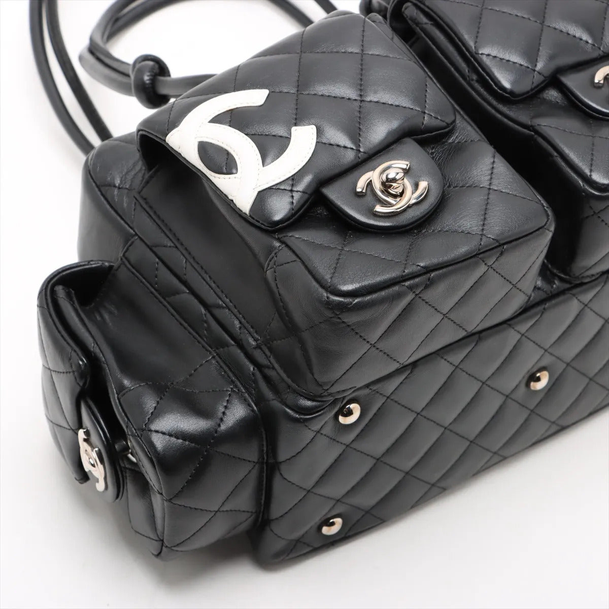 Pre-Owned Chanel 2005 Cambon Multipocket Reporter by Karl