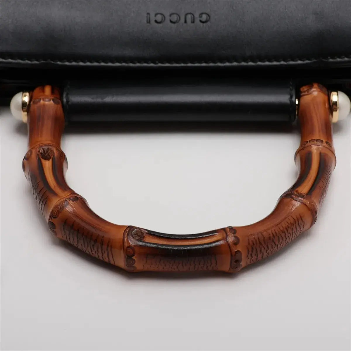 Pre-Loved Nymphaea Handbag Leather Small with Gold Hardware, Black