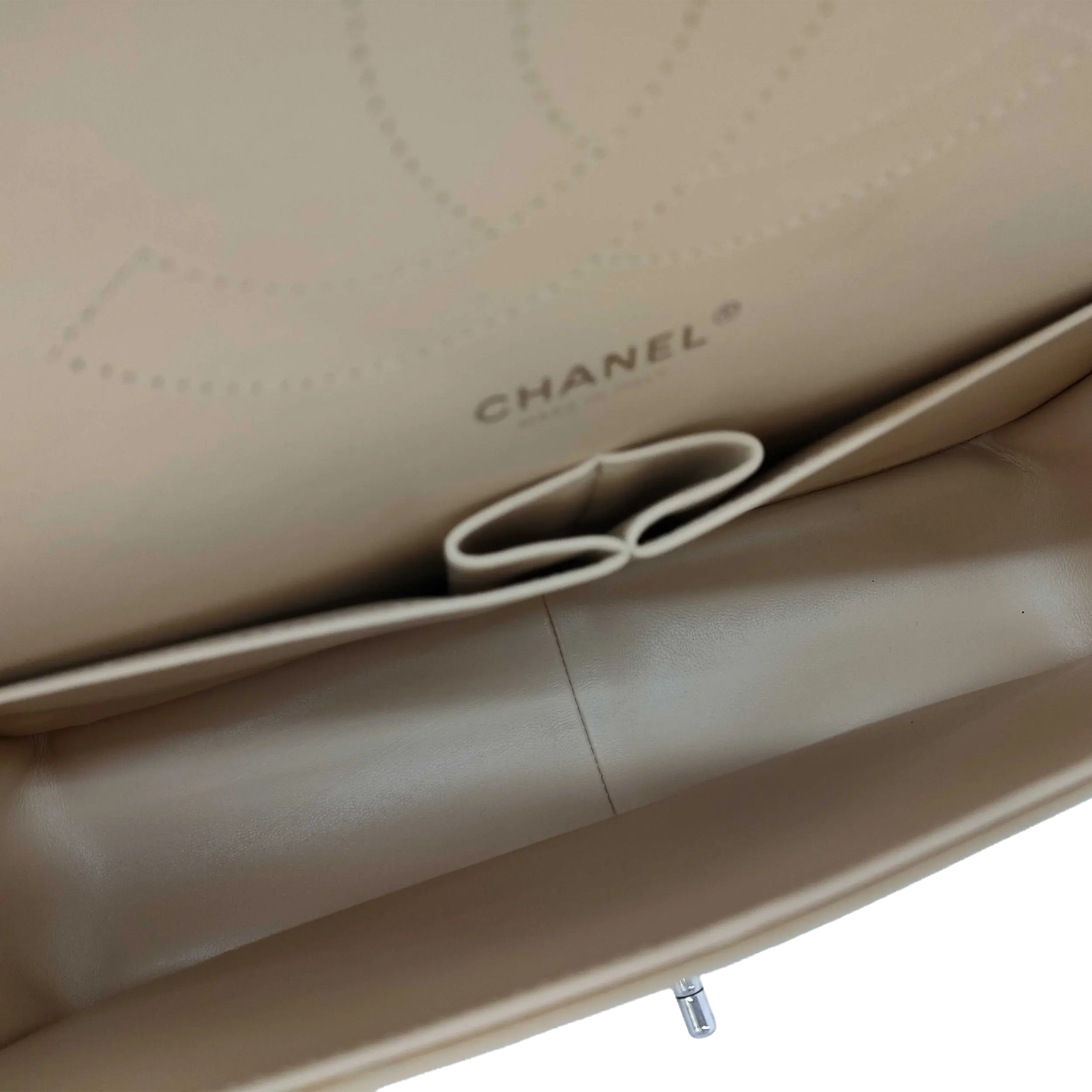 Pre-Owned Chanel Medium Double Flap