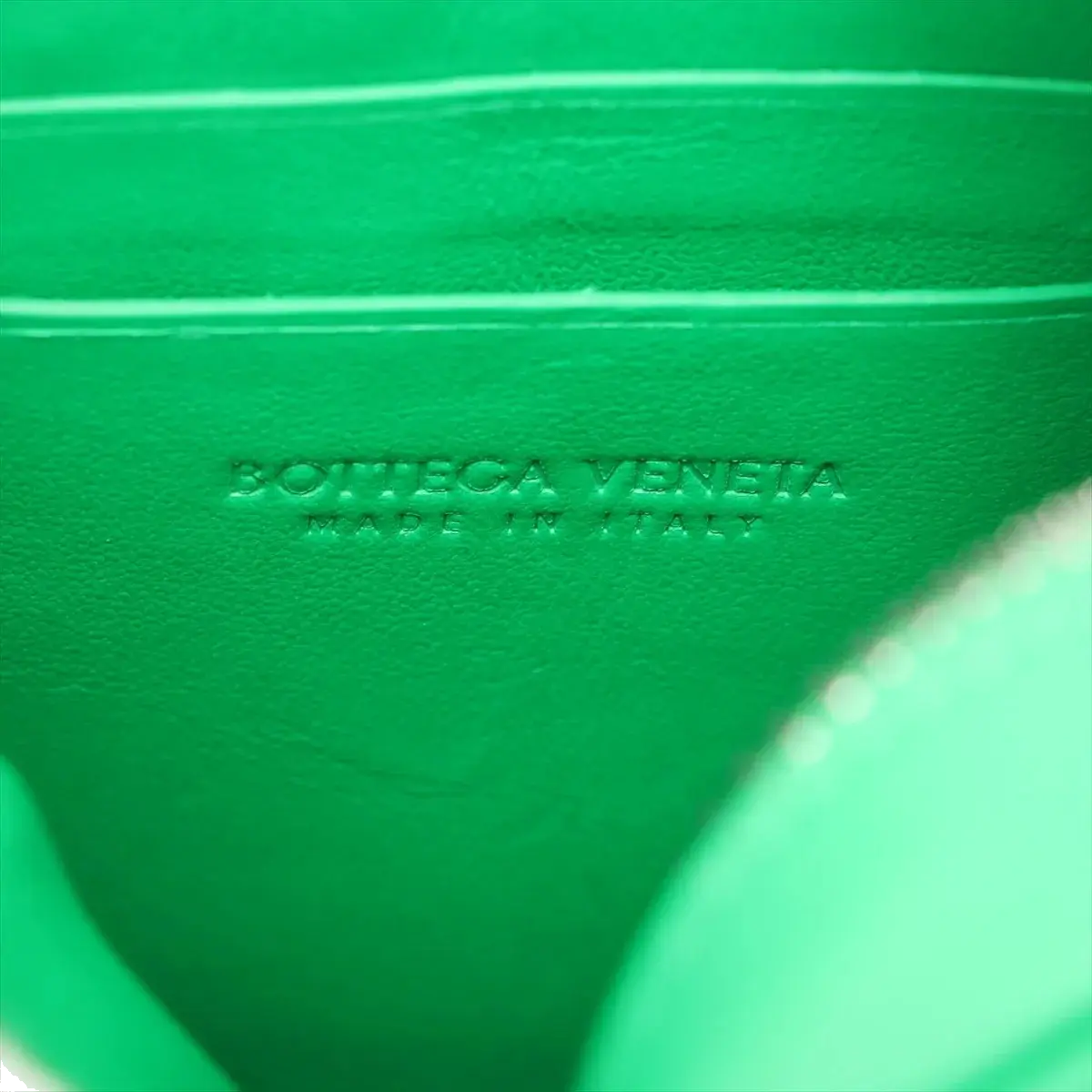 Pre-Loved Intrecciato Phone Pouch Crossbody Bag Intrecciato Leather Mini with Silver Hardware, Green