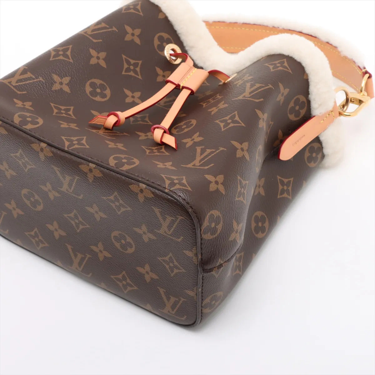 REKLAIM like new pre-owned luxury handbags and watches. Rolex, AP, Richard Mille, Patek Philippe, Audemars Piguet